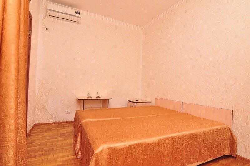 U Ruslana Guest House ガグラ エクステリア 写真